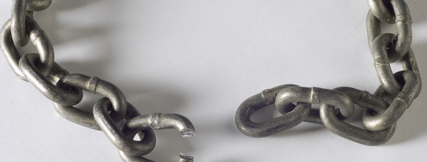 chain-with-broken-link