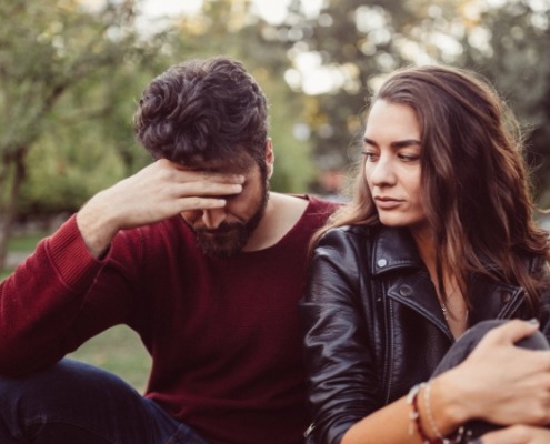 dejected-man-and-woman